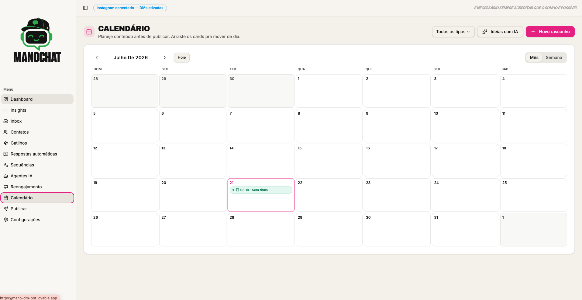 Calendário editorial com posts agendados